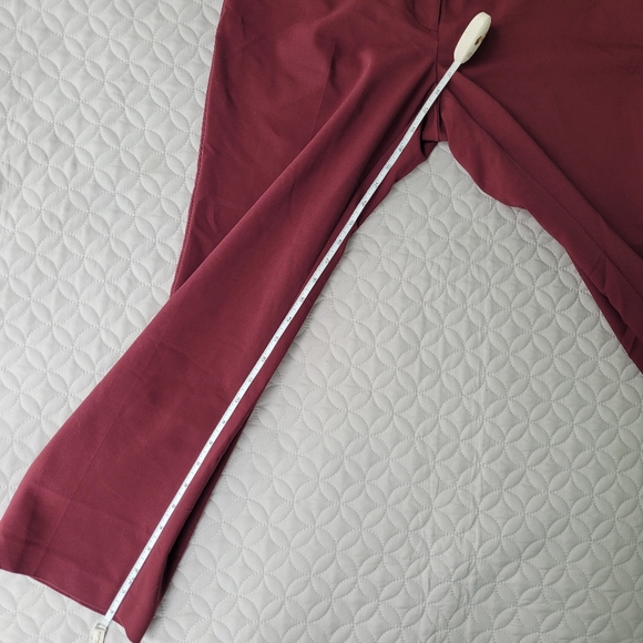 Maroon Apt. 9 Torie Dress Pants PS - Picture 5 of 7